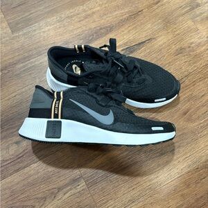 Nike Classic Black Sneakers